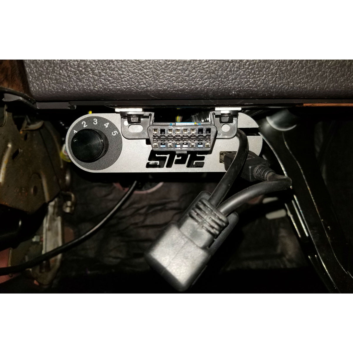 5 position tuning switch mounting bracket